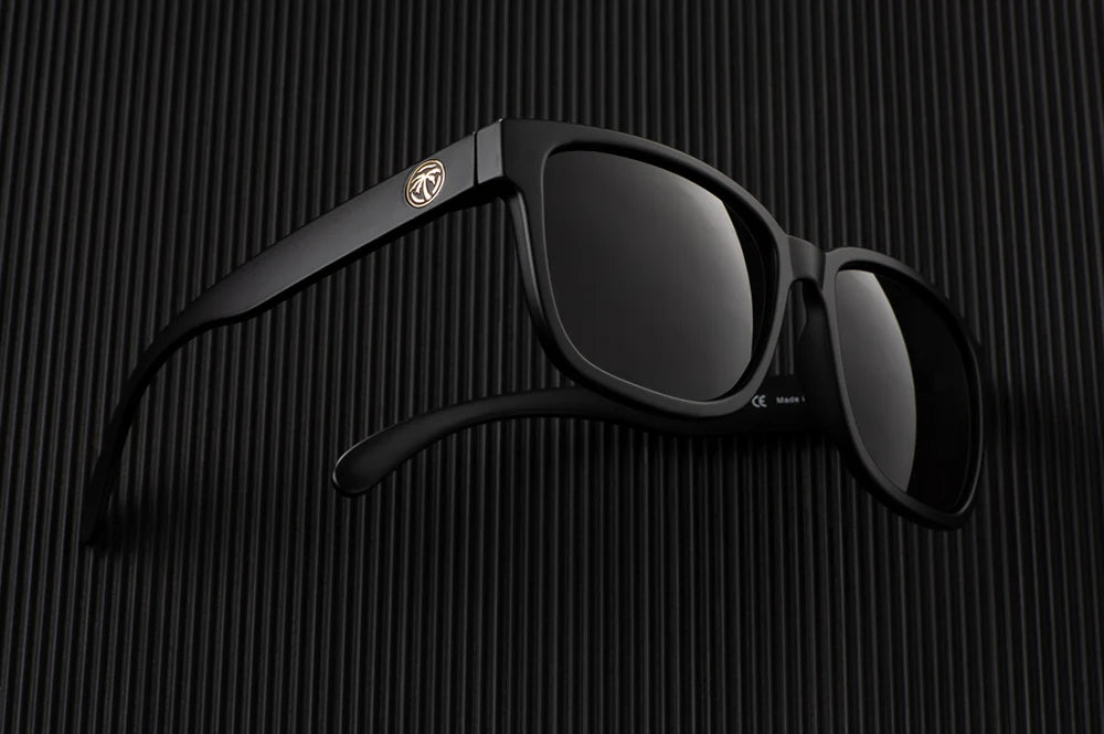 Apollo Black Lens - Gold Emblem