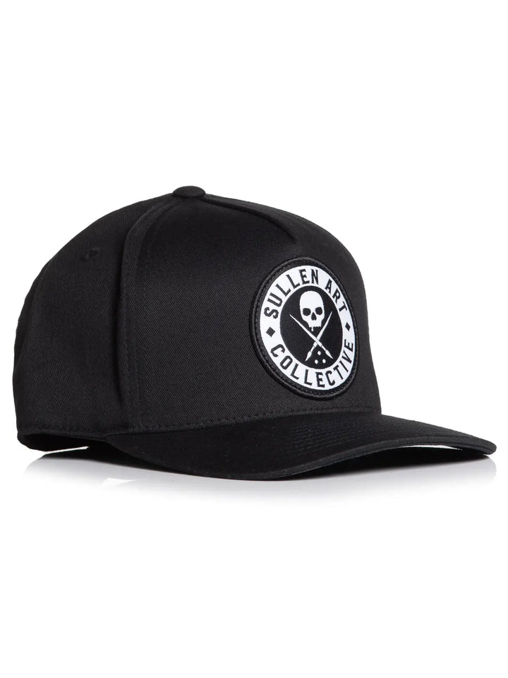 Boh Curved Snapback - Black/White
