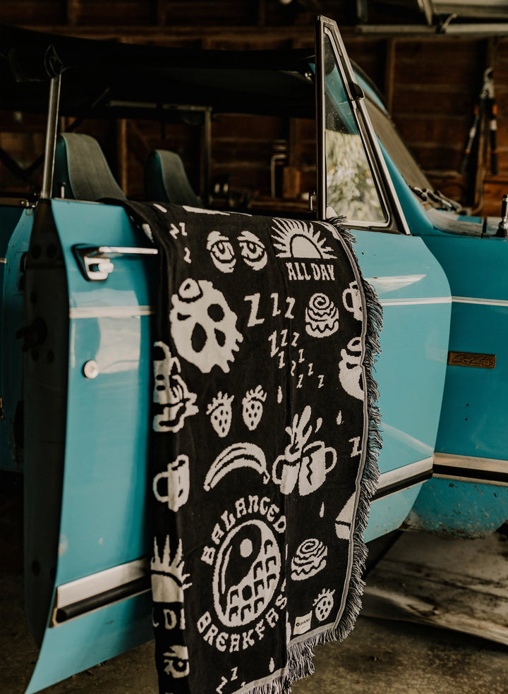 Dead Tired Cotton Blanket with Coffee Graphic Pattern